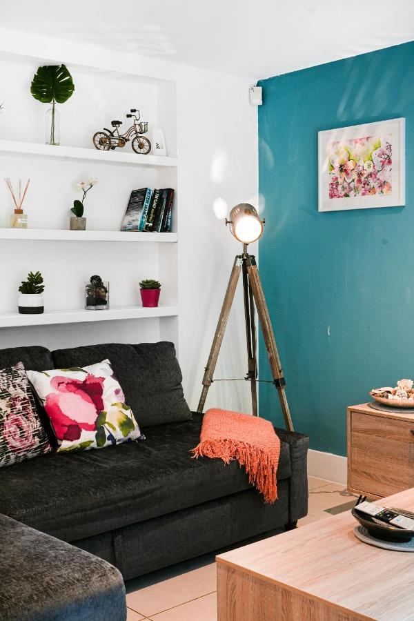Spacious 2 Bedroom Apartment In Camden ロンドン エクステリア 写真